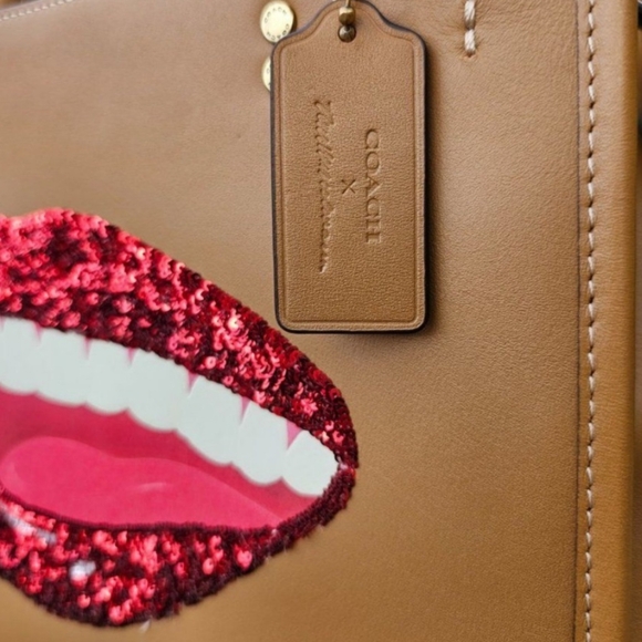 ☆MUST SELL-WILL TAKE ANY OFFERS☆ Coach X Tom Wesselmann Rogue25 NWT - Picture 7 of 8